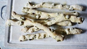 Read more about the article Olive Breadsticks